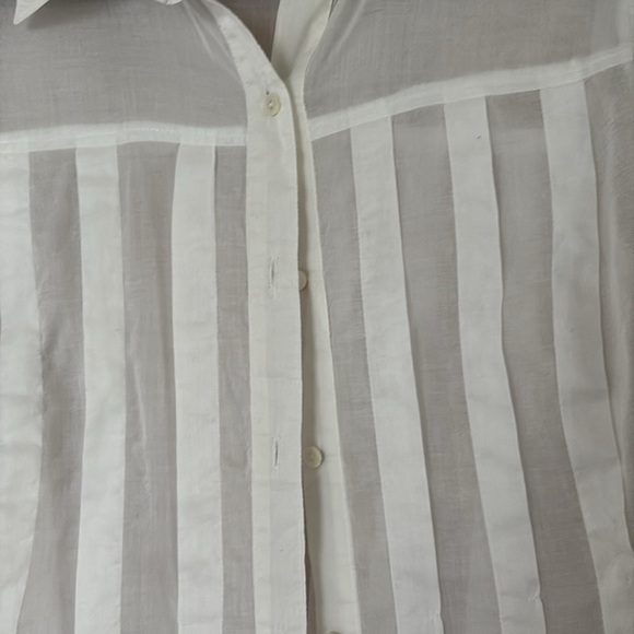 Vince White Pintuck Pleated Sheer Button Down Shirt 10 - Picture 4 of 6